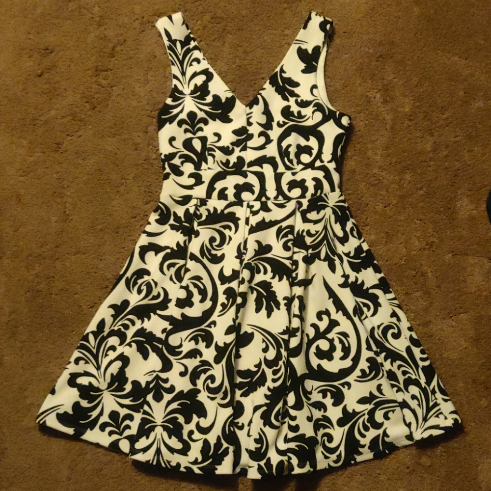 Black and white dress